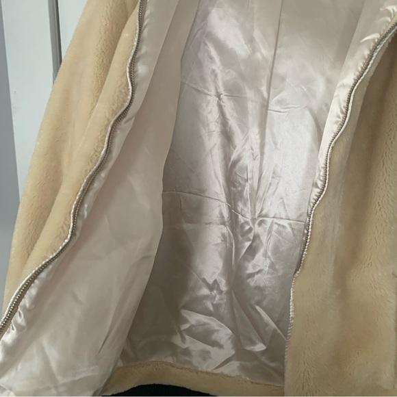 Say What? - Size Medium Tan Faux Fur Hooded Zip Front Jacket / Coat - Picture 7 of 9